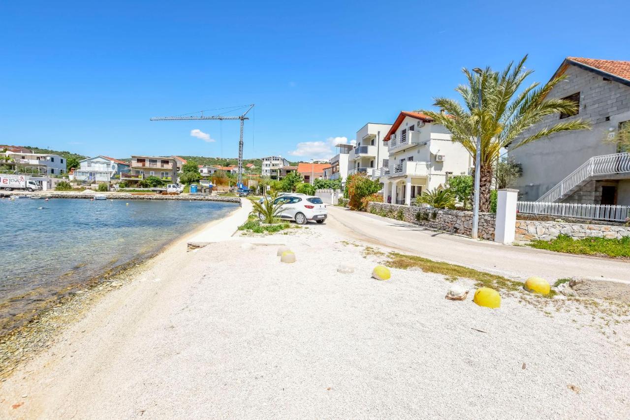 Apartment Bosiljka روغوزنيكا المظهر الخارجي الصورة